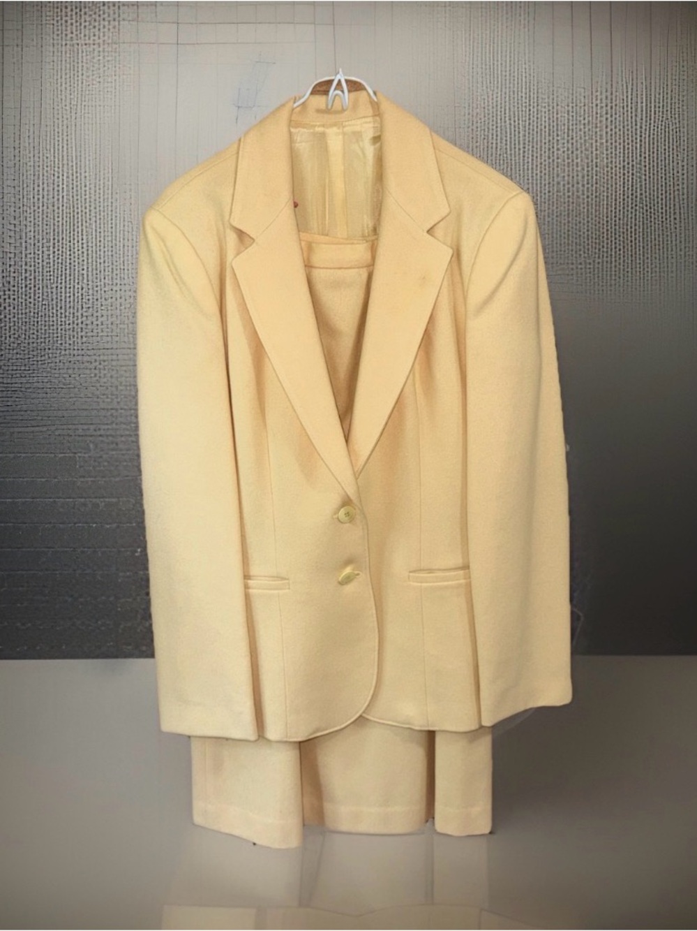 Vtg Cross County Fashions Women's Two-Piece Wool Set in Soft Yellow-EC-12/14